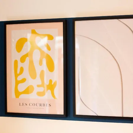 The Captain's Compass * 米德尔斯伯勒